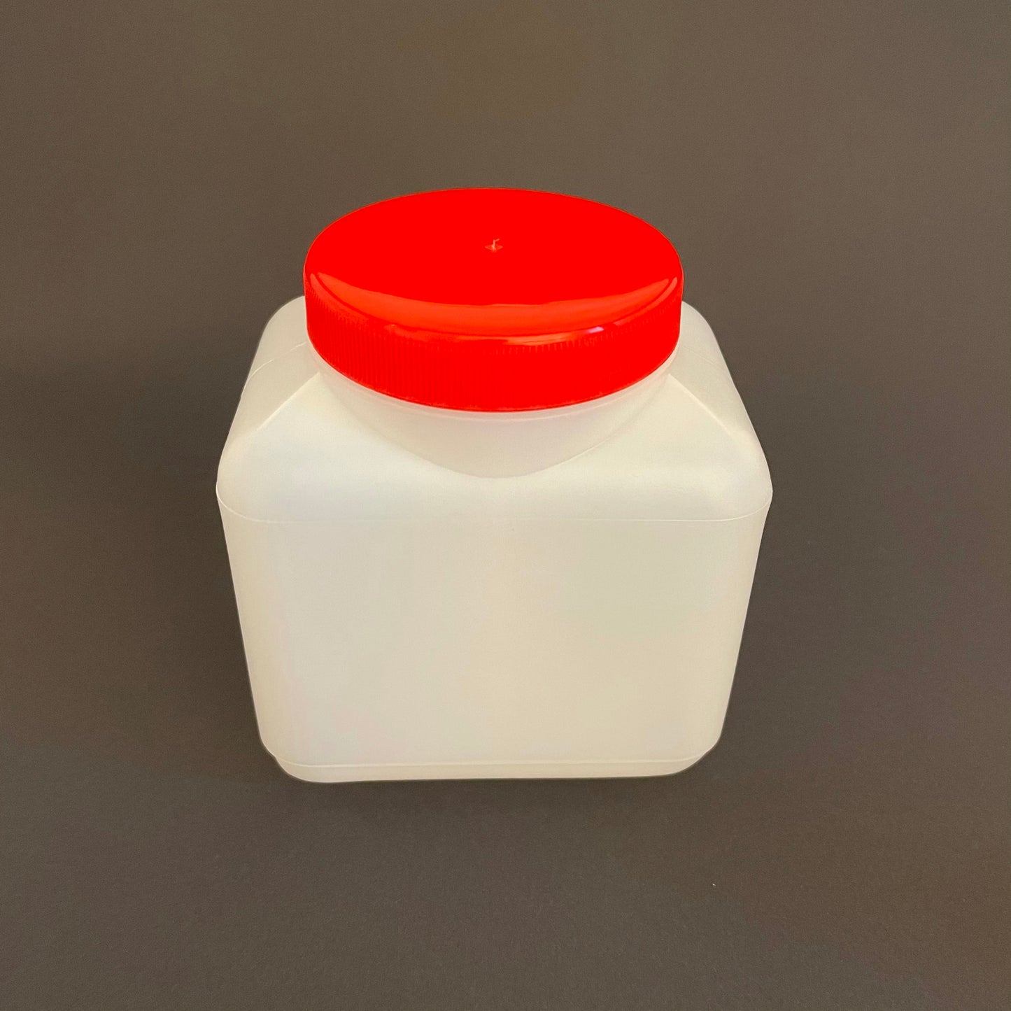 Weithals-Vierkantflasche 1.000ml inkl. Schraubdeckel rot mit PE-Dichtung